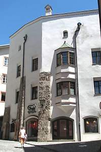 Einstiger Getreidekasten am Langen Graben in Hall in Tirol