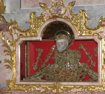 Reliquie in der Pfarrkirche Grän im Tannheimertal
