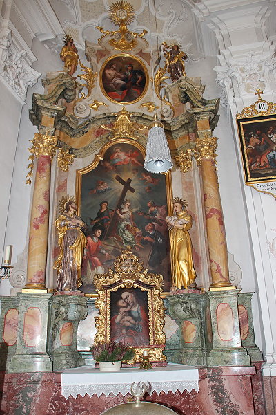 Rechter Seitenaltar